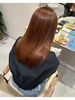 ファムバイアヴァンス(Femme by AVANCE.)&nbsp;ピンクベージュ暖色カラー×ツヤロング
