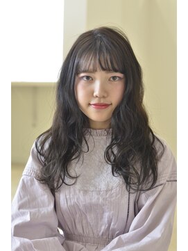 アドラーブル 万代店 (adorable) 【adorable】重心バランス◎ふわっと、束感ゆるウェーブロング