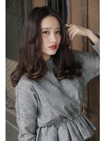 スタジオ 渋谷 原宿(Stujio)&nbsp;ゆるフワウェーブのAラインミディアムスタイル