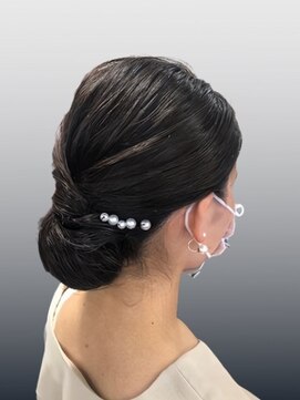 クレア(Crea) およばれヘアアレンジ　結婚式　パーティー　シニオンアレンジ