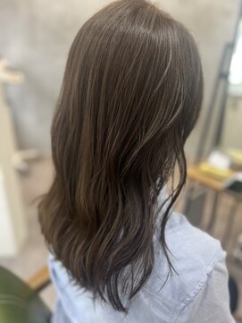 フェット(Fete) 【大人×トレンド】グレージュカラー♪