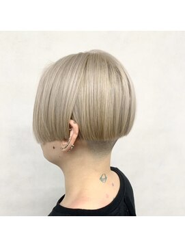 ユッカ エハ 豊中(YUCCA eha) 【MASAKO】ホワイトブロンド