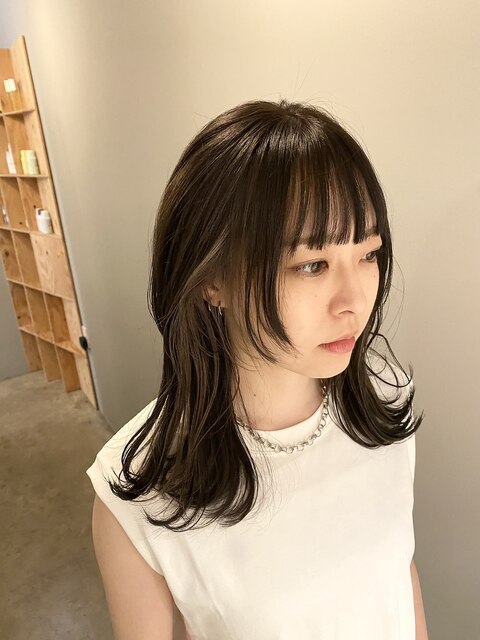 【マユコ】姫カットインナーカラー小顔ヘアミディアム 