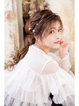 ヘアメイクサロン シャルメ(Hair Make Salon CHARMER) 結婚式や二次会にも大人気編みおろし