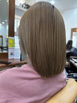 レプリカ(replica.)&nbsp;【replica】岡山　髪質改善グリーンベージュ