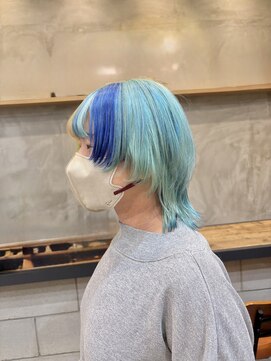 ヴィックス クリスタル(VIC’S crystal) ツートンカラー×ウルフカット《AKANE》