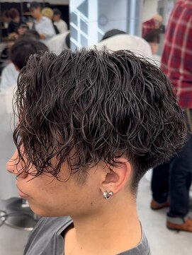 オーバル ジングウマエ(OVARL jingumae) 大人前下がり艶ウェーブ