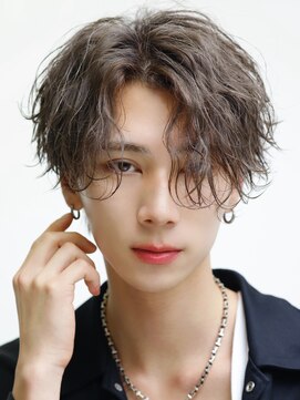 リップス 表参道店(LIPPS) 【センターパート】波巻きパーマ