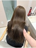 ヘーゼルベージュレイヤーカット顔周りレイヤーブリーチなし