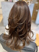 リアン 本厚木(LIAN) レイヤーカットハッシュカットミディアムレイヤー顔周りカット