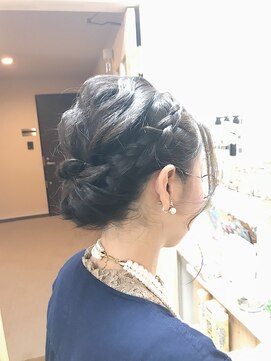 ロカット サロン(Roquat Salon) なみなみシニヨンアップアレンジ【ヘアアレンジ 立川/立川南】