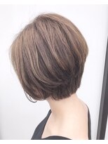 ヘアー イズム アンズー(HAIR ISM ANZU)&nbsp;高明度カラー+大人ボブ