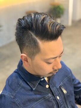 アカラヘアーカウイ(AKALA HAIR kaui) ハードパート２ブロック