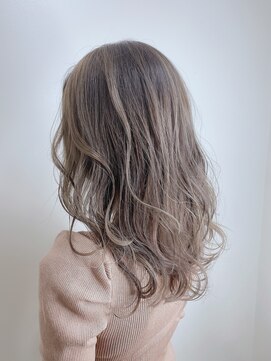 ヘアリゾートエーアイ 高田馬場店(hair resort Ai) ホワイトベージュ