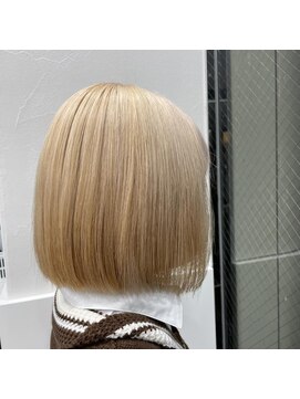 ウェーブス 大宮西口店(wave's) ホワイトベージュ