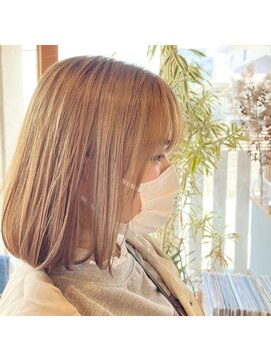 イゾラ(ISOLA) ペールベージュ