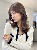 小顔に見えるくびれヘア　レイヤーカット　透明感カラー　KAKO