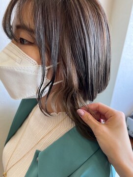 シェール(cher) くびれボブ×イヤリングカラー