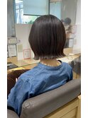 切りっぱなしボブ×アッシュベージュ