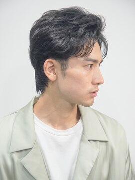 ルクスドレ 新宿(Luxe doree') コンマヘア/センターパート/ツイストスパイラル/［新宿駅］