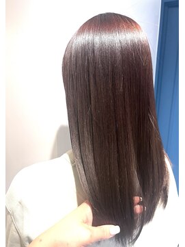 イニー(YNNIE) 髪質改善/サイエンスアクア/イルミナカラー