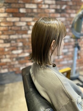 セルカ 高田馬場(CERCA) オリーブベージュ外ハネ☆【CERCA】