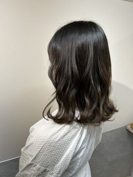 トゥーリ 長崎住吉店(tuuli) ベージュカラー