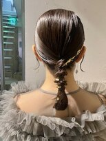 シェリ(Cheri)&nbsp;ミディアム！ツヤ＊ポニーアレンジ