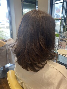 ネバーランド 平成店(NEVER LAND) ハイライト/ゆるパーマ/白髪ぼかし