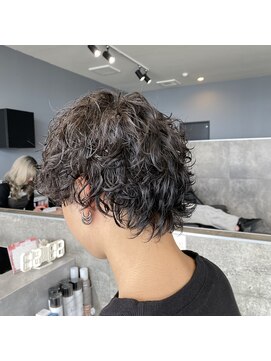 グリッター(GLITTER) クラッシュパーマ