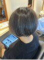 アルグラーテ (Arglarte) 結ばず耳掛け不要!手入れ簡単な大人可愛いミニボブを提案します