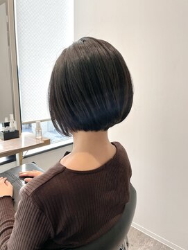 エレノア 錦糸町(Eleanor) 簡単スタイリングで叶えるボブ