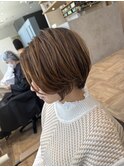 ショートボブ
