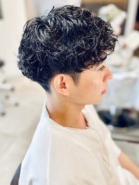 ペルソナ(PERSONA) 【トレンド】シャドウパーマ