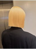 12546金髪ホワイトブロンドボブフェザーショートボブ