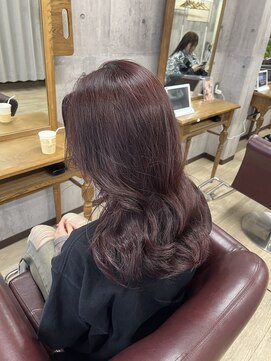 シェノン 近鉄奈良店(CHAINON) 夏に向けてベースを綺麗になれるワインレッド