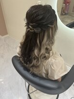 クラン 北新地店(Clan)&nbsp;耳出さない編み込みハーフアップ/北新地ヘアセット