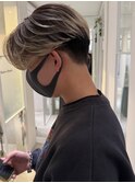 メンズバレイヤージュカラーハイライト刈り上げセンターパート