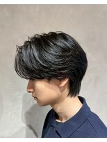 ニコ トウキョウ ヨコハマ(nico)&nbsp;メンズセンターパートニュアンスパーマ毛流れメンズパーマ刈上げ