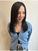 レイヤーカット 黒髪 韓国風レイヤー 20代 顔周りカット 艶髪