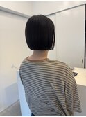 ぷつっとストレートミニボブ