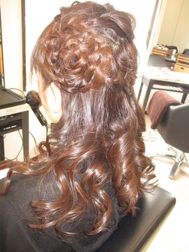 コア フィール ア デイ(COIFFURE A DAY) あみこみ&お花セット