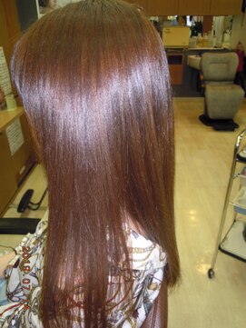 トータルビューティーサロンカワニシ カラー・トリートメント