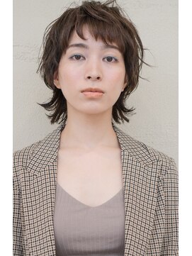 ヒアカアヴェダ 天神VIORO (Heaka AVEDA) オシャレウルフヘア【20代/30代/40代/髪質改善】