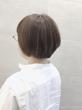 ボネッカ 鶴見(BONECCA) ミニマルボブ