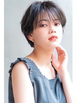 メーヴェ(Mowen) mowen 南堀江 ハンサムショート×ラベージュ×艶髪