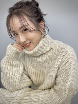 バッカ(BACCA) [BACCA 川田] おくれ毛が可愛い 簡単アレンジ　おだんごヘア