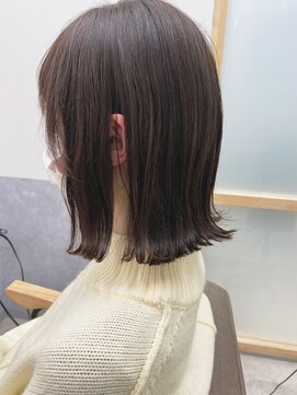 フレームプラス 御堂筋難波店(FRAME +) 乾かすだけでまとまる◎切りっぱなし肩上ボブ