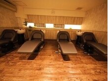 アンジュ ラヴィ(Ange Lavie)