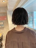 アイディール(:ideal)&nbsp;直毛さんへ、切りっぱワンレングス×くせ毛風パーマで朝楽に♪